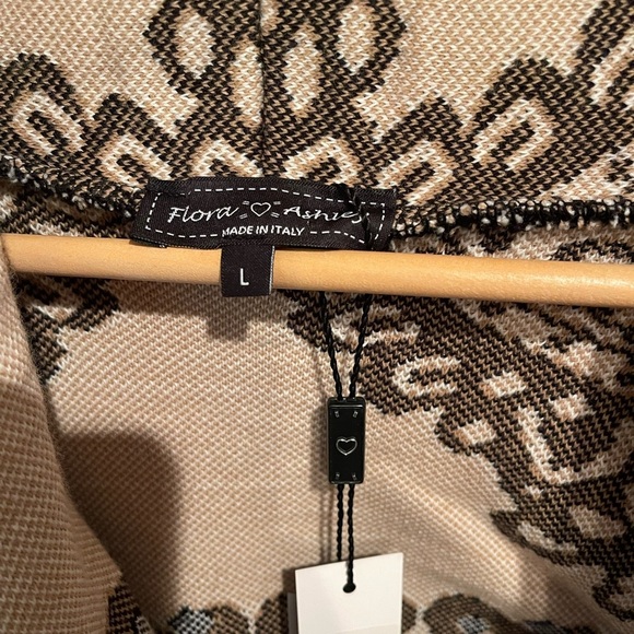 Flora and Ashley Made in Italy Black and White Patterned Cardigan with Fringe L - Picture 2 of 6